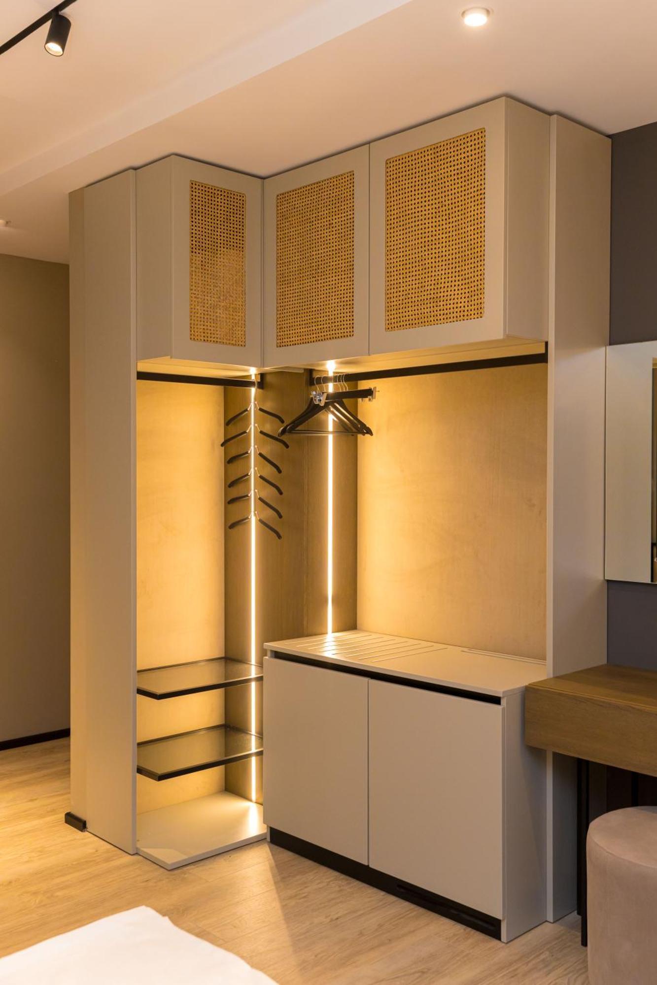 Diora'S Hotel And Apartments Vlorë Екстериор снимка