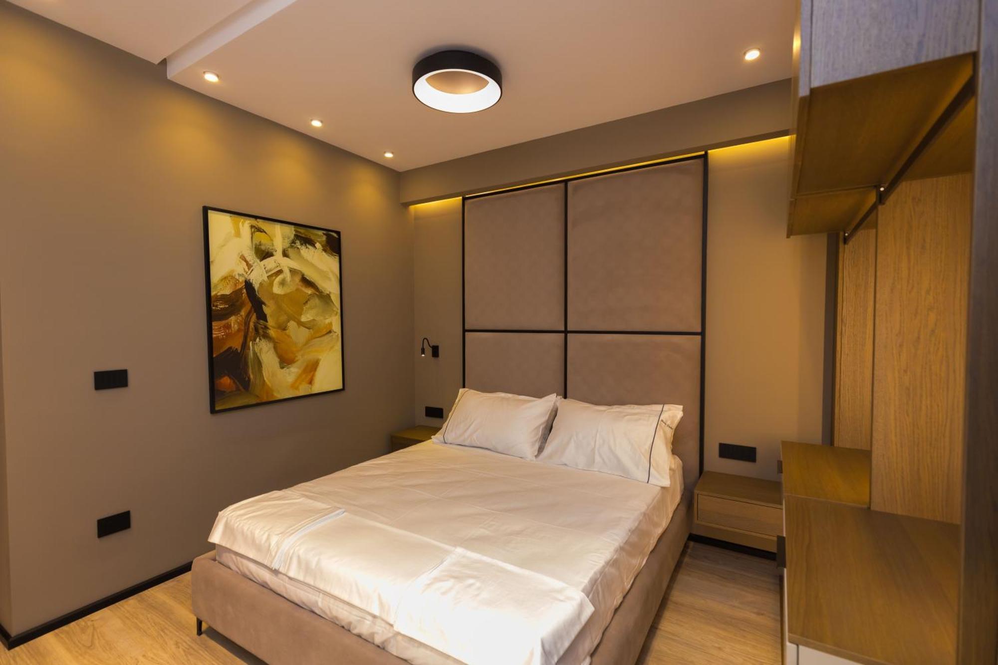 Diora'S Hotel And Apartments Vlorë Стая снимка